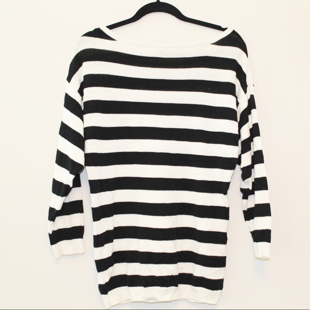 H&M Sweater Small - Picture 2 of 2